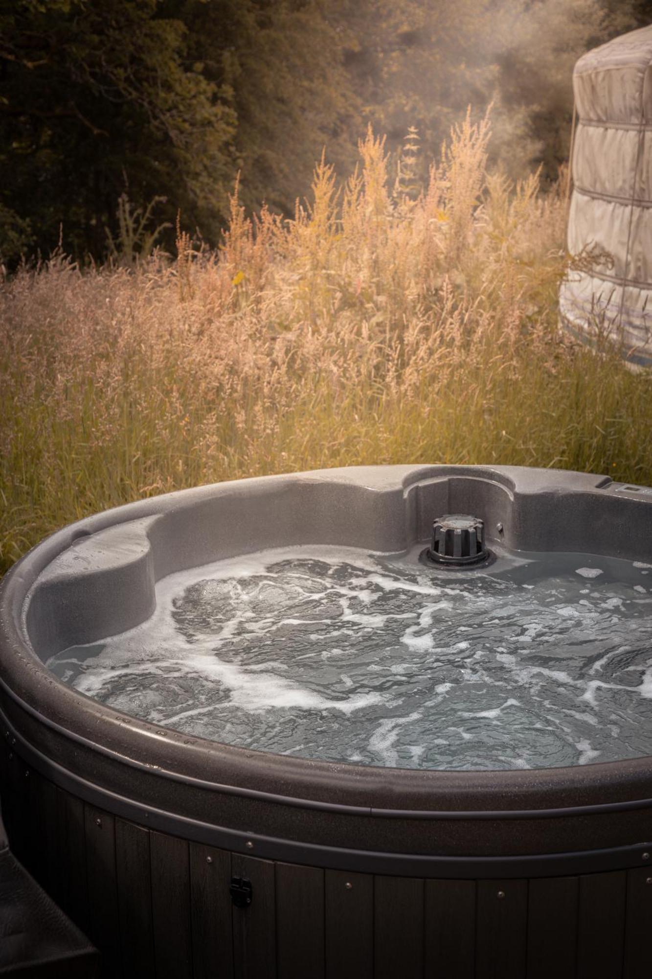Gilfach Gower Farm Luxury Yurt With Hot Tub Hotell Ammanford Eksteriør bilde