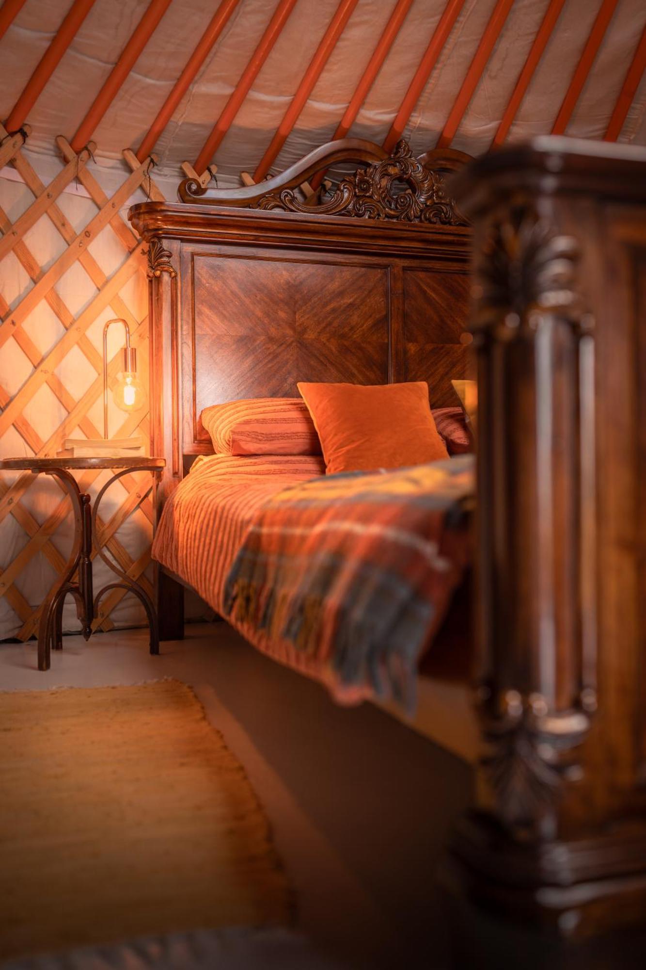Gilfach Gower Farm Luxury Yurt With Hot Tub Hotell Ammanford Eksteriør bilde