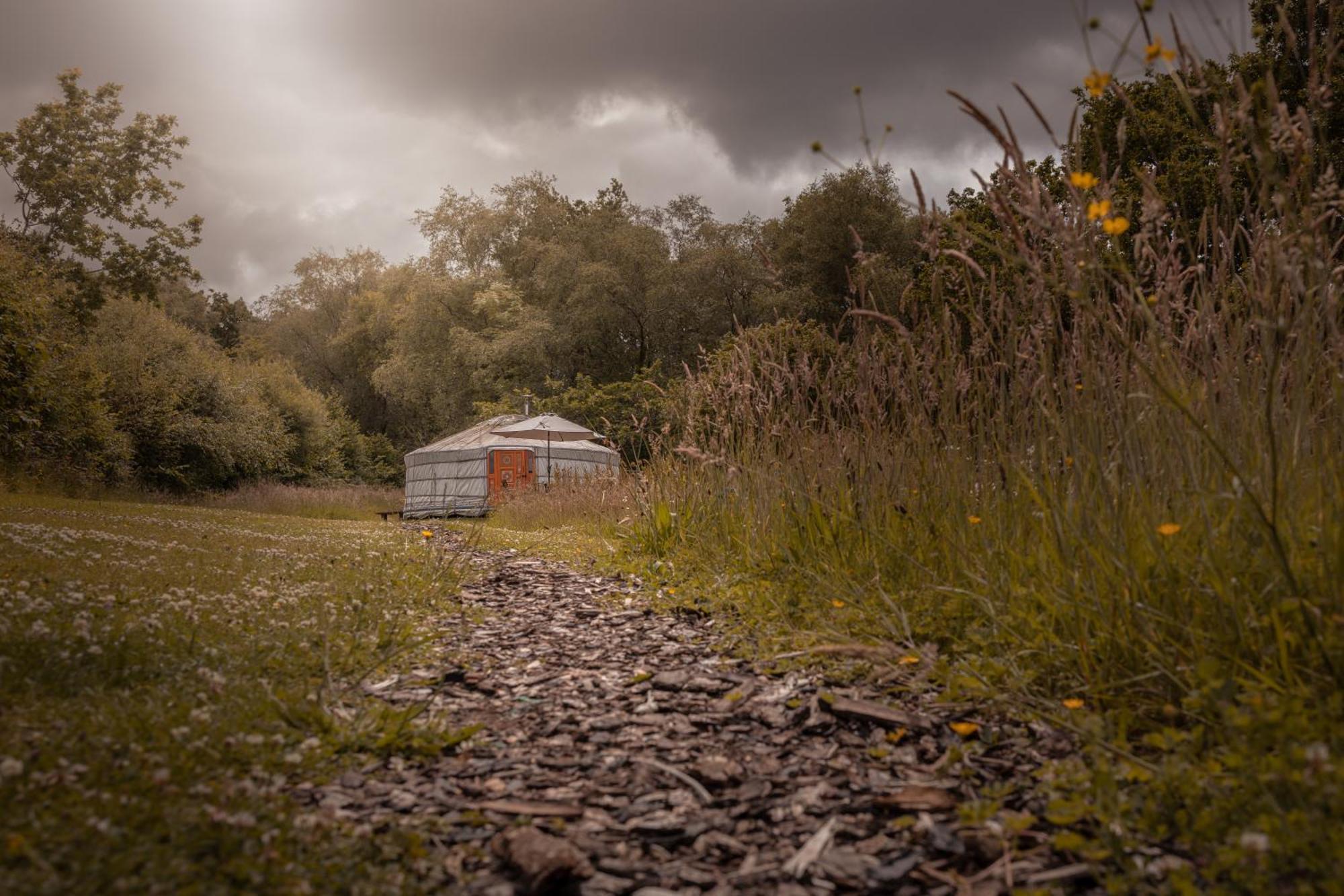 Gilfach Gower Farm Luxury Yurt With Hot Tub Hotell Ammanford Eksteriør bilde